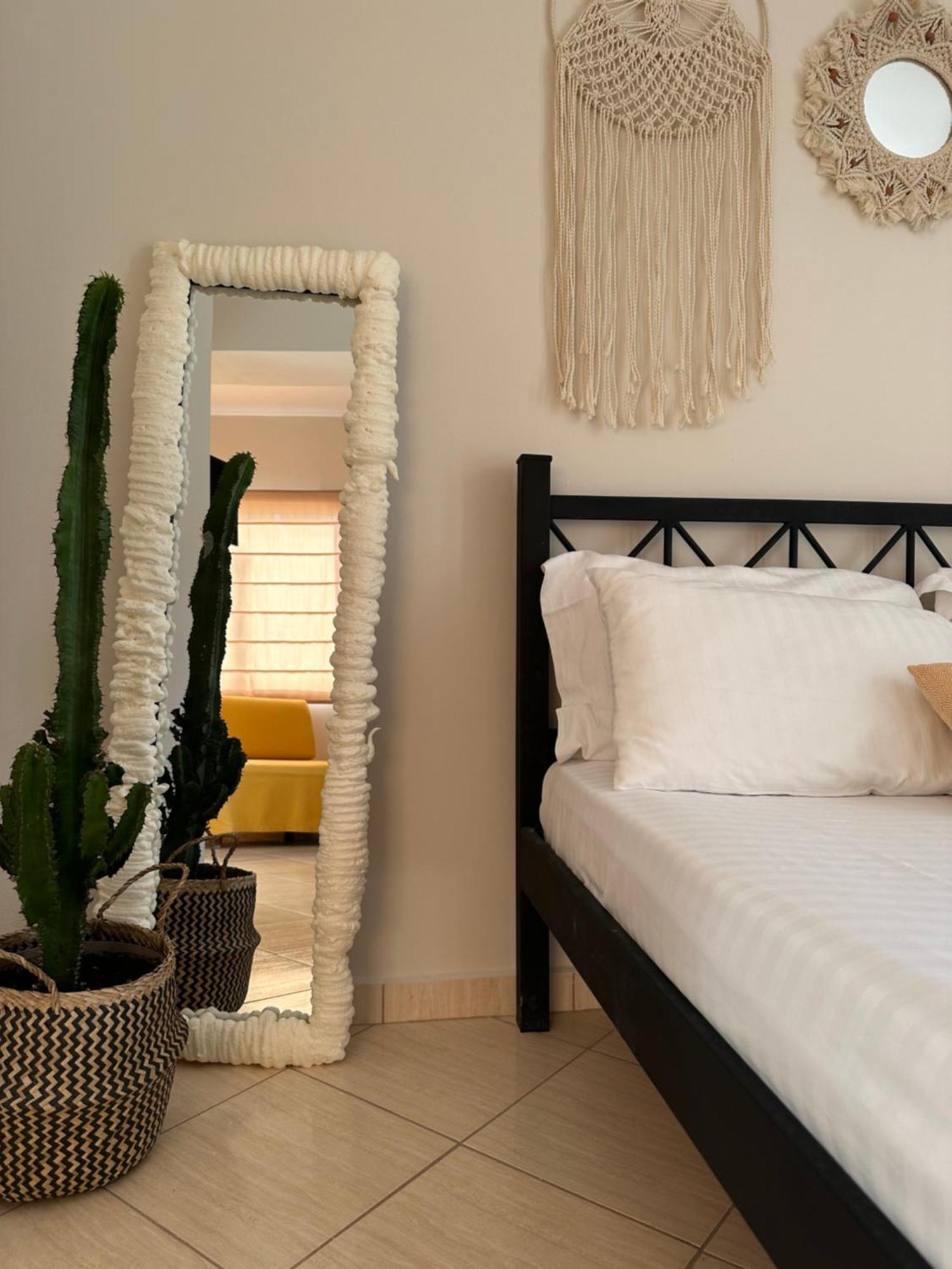 Vila Lemon Tree Саранде Екстериор снимка