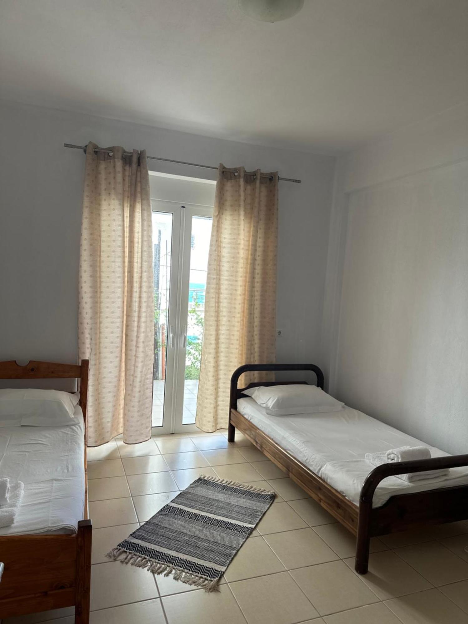 Vila Lemon Tree Саранде Екстериор снимка