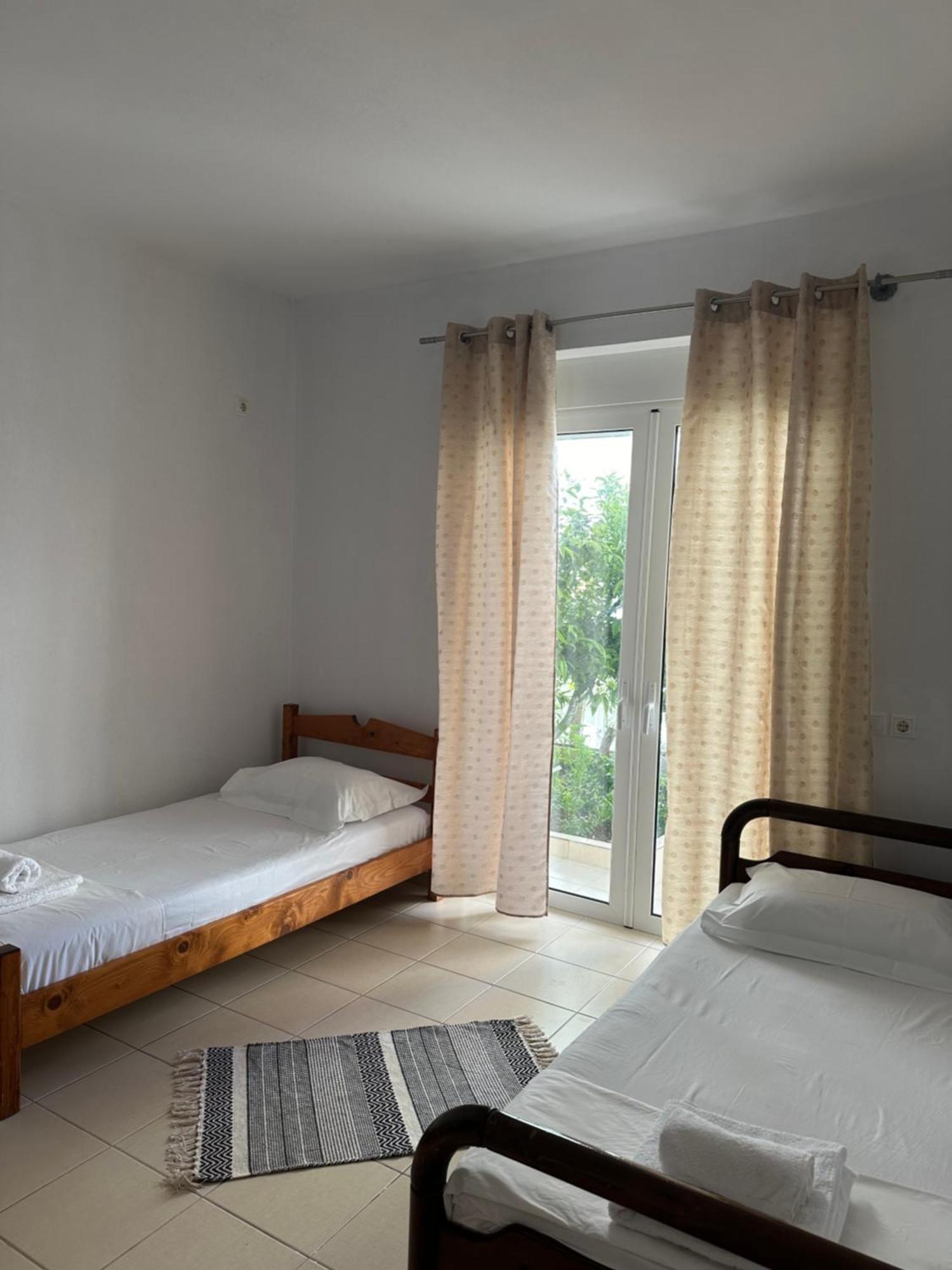 Vila Lemon Tree Саранде Екстериор снимка